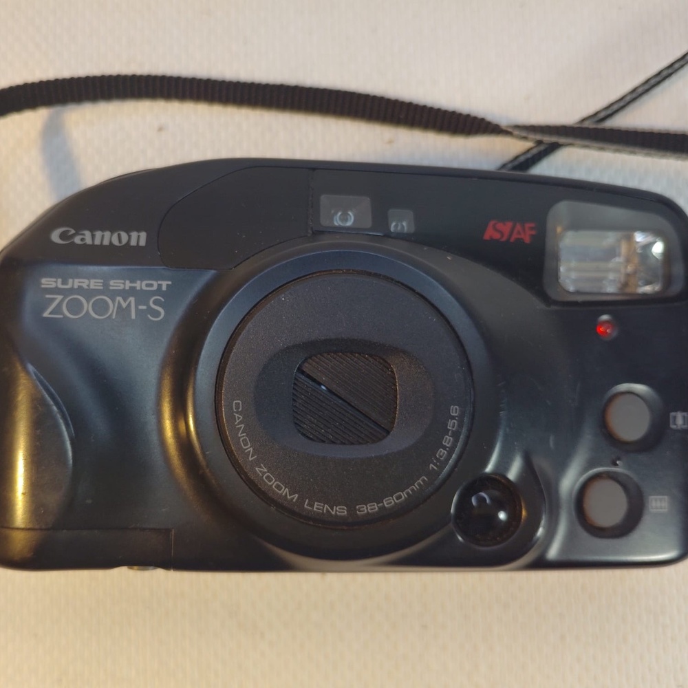 Canon SureShot Zoom-S brand camera not tested C14-B136